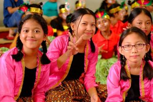 LOMBA GERAK DAN LAGU
