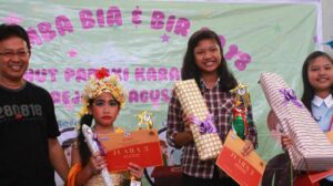 pemenang lomba menyanyi solo